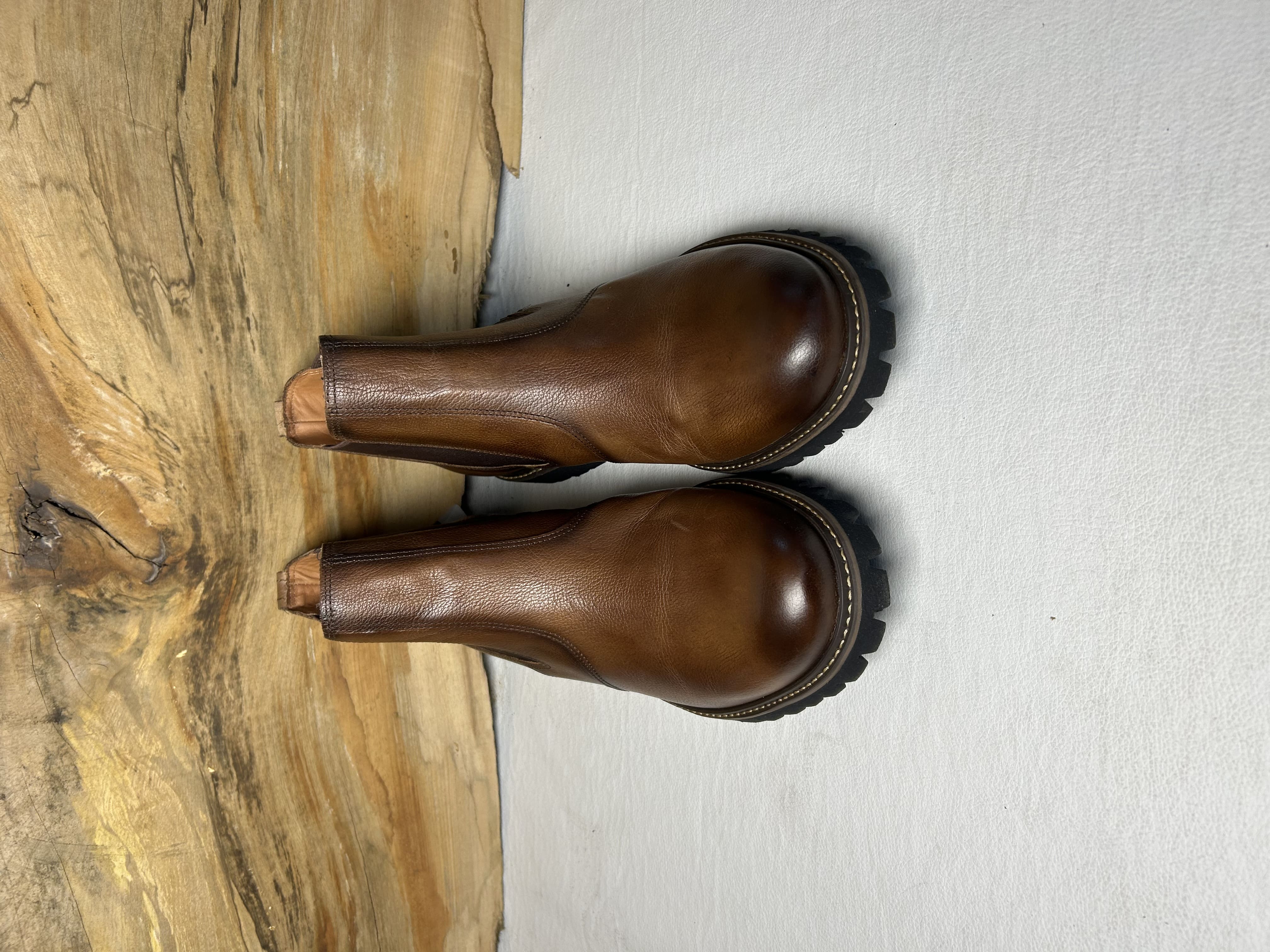 BOTIN HOMBRE - vista 2